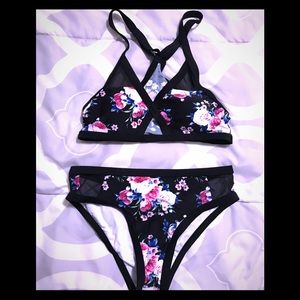 Floral Print black Bikini NWT